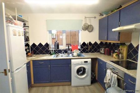 1 bedroom property to rent in Exeter - Photo 2