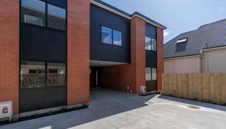 Modern Studio Units - Close to University - Photo 4