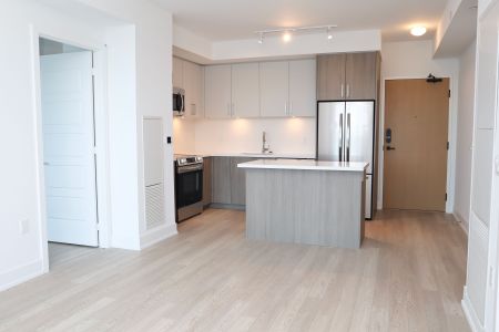 For Lease - 333 Sunseeker Avenue Unit# 518, Innisfil, Ontario - Photo 2