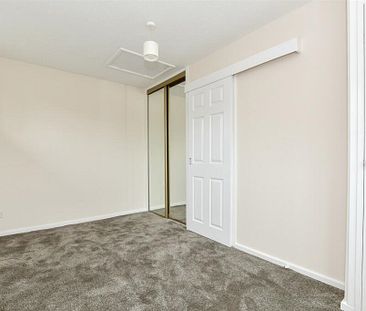 1 bedroom link detached house to rent - Photo 5