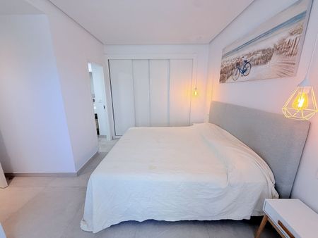 Ground Floor Apartment in Benahavís - Photo 3