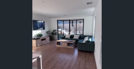 29 Farmington Road, Wyndham Vale, Vic 3024 - Photo 2