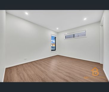 88 Buckingham Boulevard, Strathtulloh, Vic 3338 - Photo 4