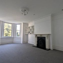 Augusta Gardens, Folkestone, CT20 2RR, Kent - Photo 2