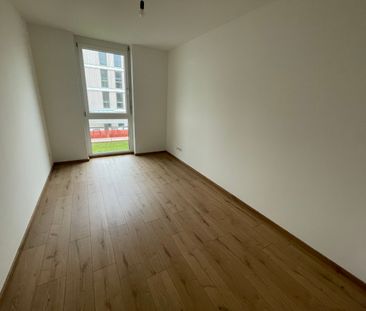 ERSTBEZUG - Moderne 3-Zimmer-Wohnung in ruhiger Lage mit Balkon - Photo 4