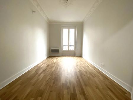 Rental Apartment Paris 2nd - Photo 3