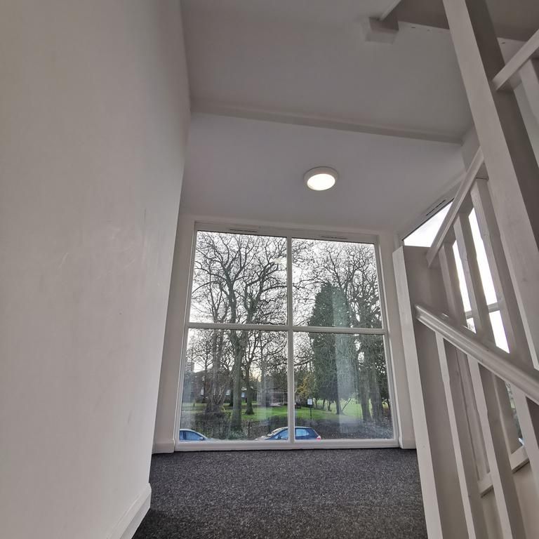 4 bedroom apartment to rent - Photo 1