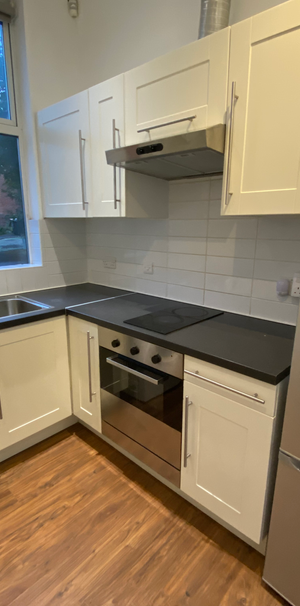 Flat 2, 32 Kelso Road, LS2 9PR, Leeds - Photo 1