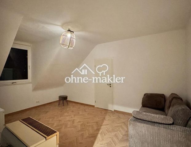 Stilvolle und möblierte 2-Zimmer-Wohnung in Stuttgart-West - befristet - Photo 1