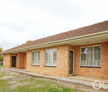 Open the Door to Effortless Living - Photo 6