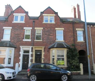 House of Multiple Occupation to rent on - Photo 4