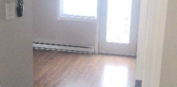 3 1/2 tranquille à louer - Photo 2