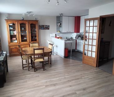 Location Appartement 3 pièces 83m² DINAN 22100 - Photo 3