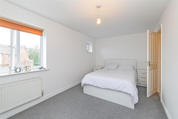 3 bedroom terraced house to rent - Photo 1