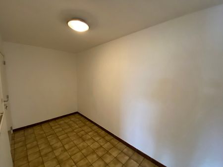 Ruim appartement met drie slaapkamers - Foto 2