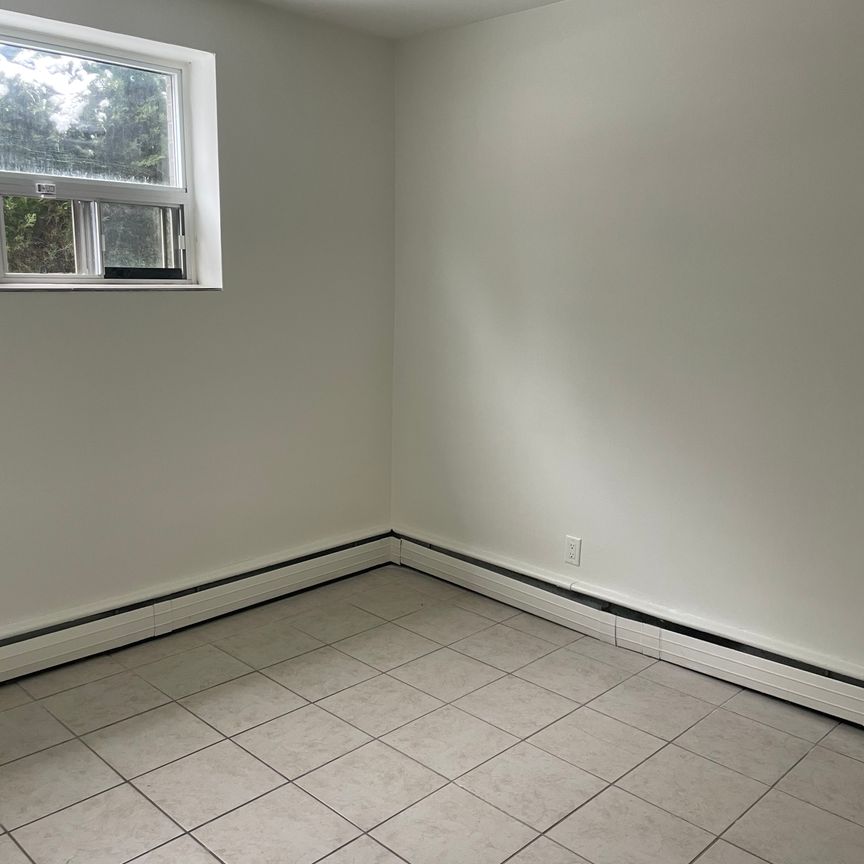 2 Bedroom Unit Available - Photo 1