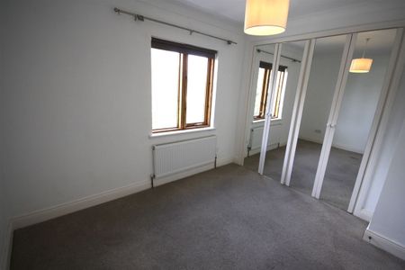 2 Village Gate, Dalkey, Co Dublin A96 YE89 - Photo 3