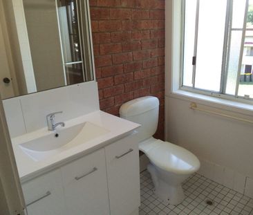 HERSTON TOWNHOUSE - Photo 6