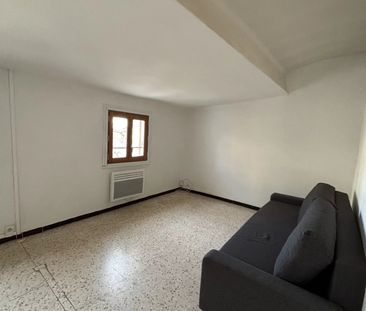 Location Appartement 2 pièces 35m² NIMES 30000 - Photo 3