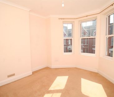Thornhill Road, Mannamead, Plymouth - Photo 4
