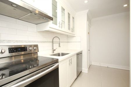 For Lease - 134 Septonne Avenue, Newmarket, Ontario - Photo 5