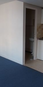 CAEN - Photo 4