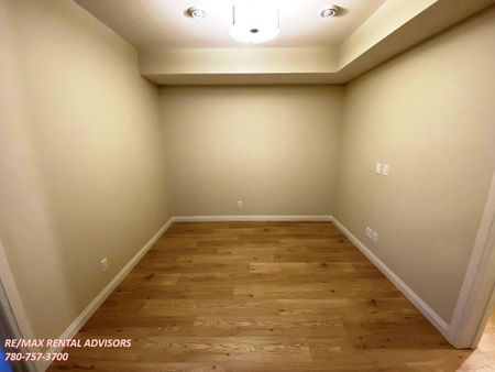 BSMT 5403 Parc Reunis Way - Photo 2