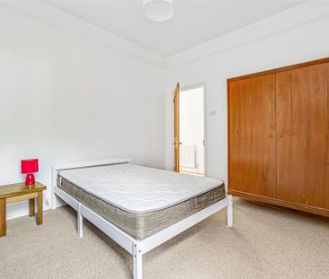 2 bedroom maisonette to rent - Photo 6