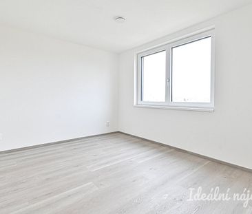 Pronájem bytu 2+kk 39 m² - Fotografie 6