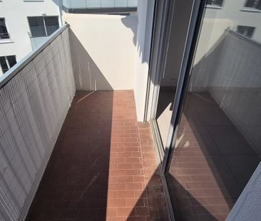 Location Appartement 3 pièces 73m² NICE 06000 - Photo 4