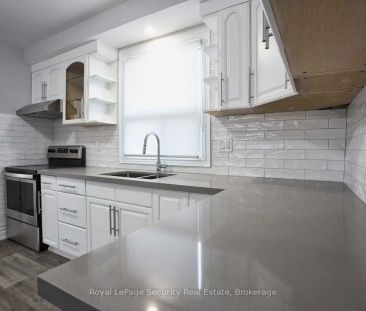 32 Ashbury Avenue N #2nd Floor - Photo 4