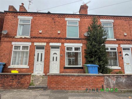 3 BEDROOM House - Mid Terrace - Photo 5