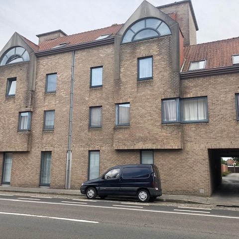 Appartement op 1ste verdieping met 2 slaapkamers en terras. - Photo 1