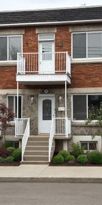 Ahuntsic Grand bas de duplex entièrement rénové à louer– Disponible - Photo 4