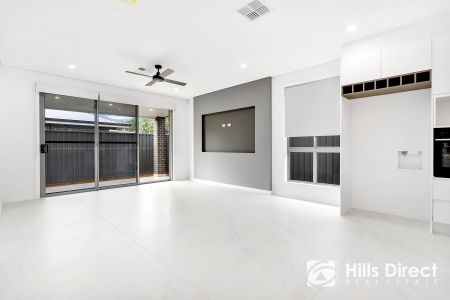 MODERN FAMILY HOME - Photo 5