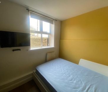 Lansdowne Terrace, Shelbourne Road, D, Sandymount, Dublin 4 - Photo 1