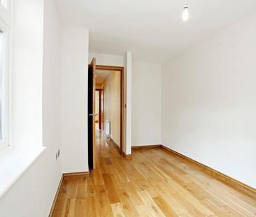 1 bedroom ground floor flat to rent - Photo 3