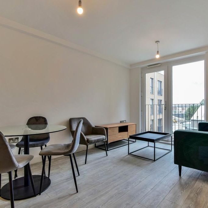 1 bedroom flat to rent - Photo 1