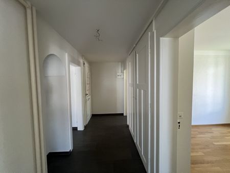 Jaluse 13 – 4 pièces rénové au rez-de-chaussée - Photo 2