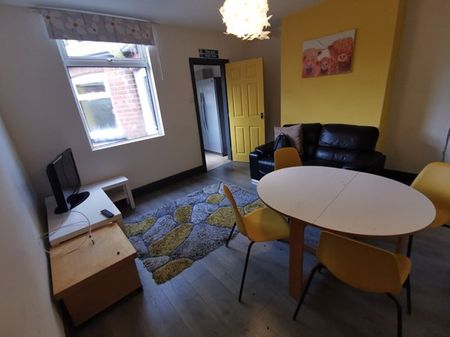 125 Charlotte Road, Highfield - Photo 2