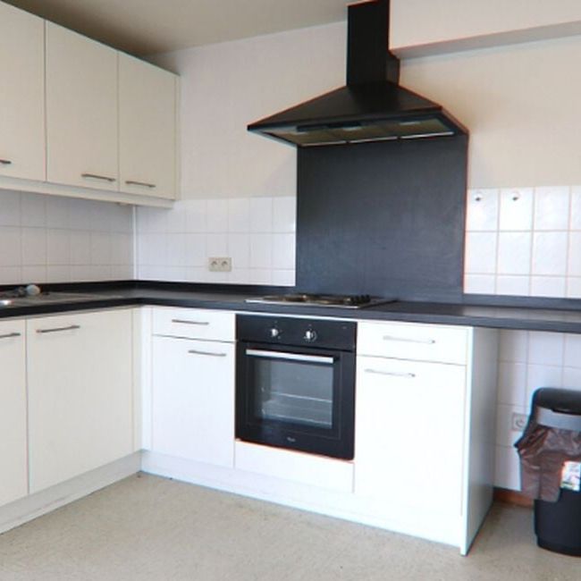 Appartement te huur in Sint-Michiels voor € 795 met 2 slaapkamers - Photo 1