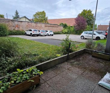 Appartement à louer 2 pièces 48.8m² - Photo 2