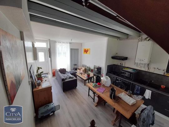 Location Maison 3 pièces 52m² GOND PONTOUVRE 16160 - Photo 1