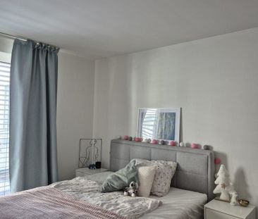 Wunderschöne 2-Zimmer-Wohnung mit idealer Raumaufteilung in zentral... - Photo 2