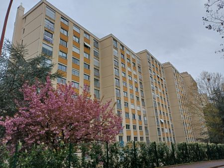 Location Appartement 3 pièces 62m² POISSY 78300 - Photo 4