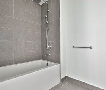 For Lease - 28 Ann Street Unit# 1002, Mississauga, Ontario - Photo 1