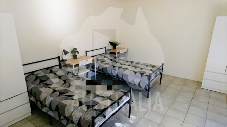 Share room with own bathroom - Photo 2