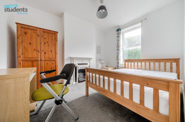 5 bedroom terraced house to rent - Photo 1