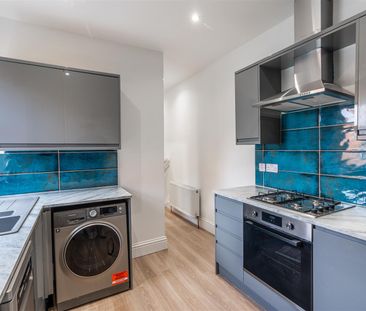 5 bed maisonette to rent in Heaton Road, Heaton, NE6 - Photo 4