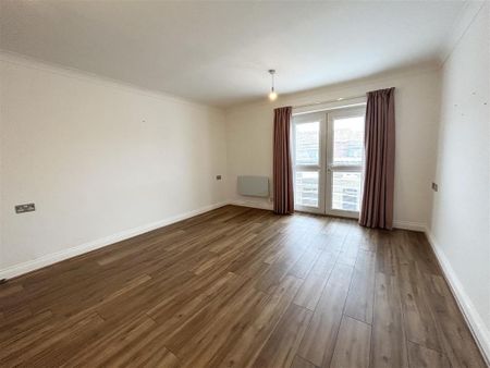 2 bedroom apartment to rent - Photo 2